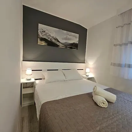 Διαμέρισμα Apartmani Central